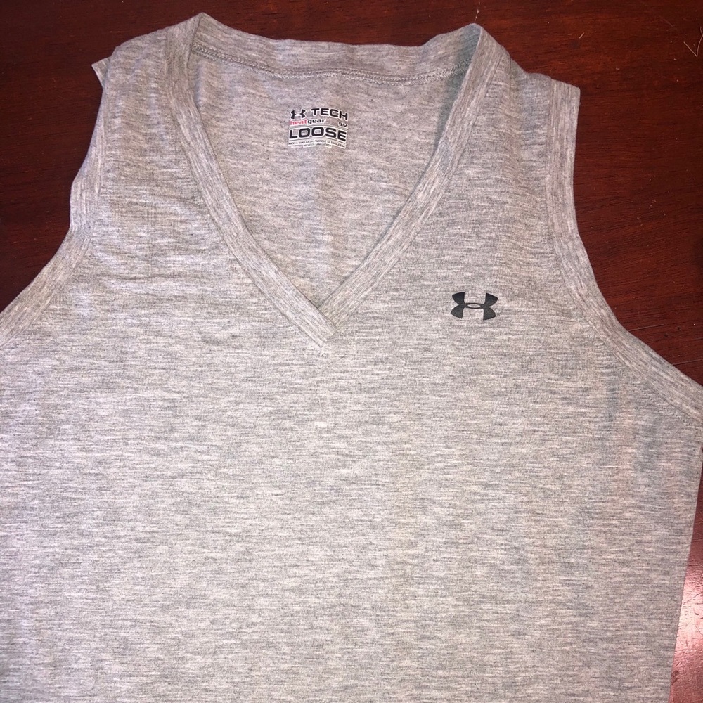 Under Amour Sleeveless tank